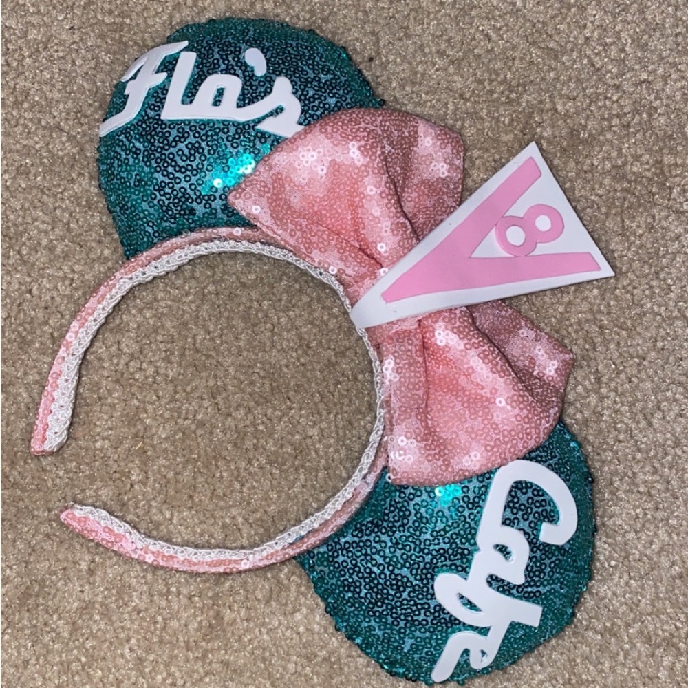 Flos V8 cafe Mickey ears